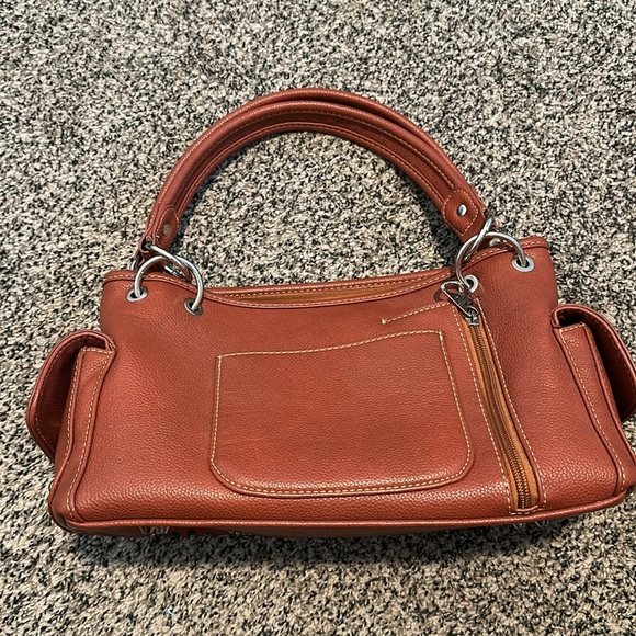 Shyanne Concealed Weapon Purse - Picture 2 of 6